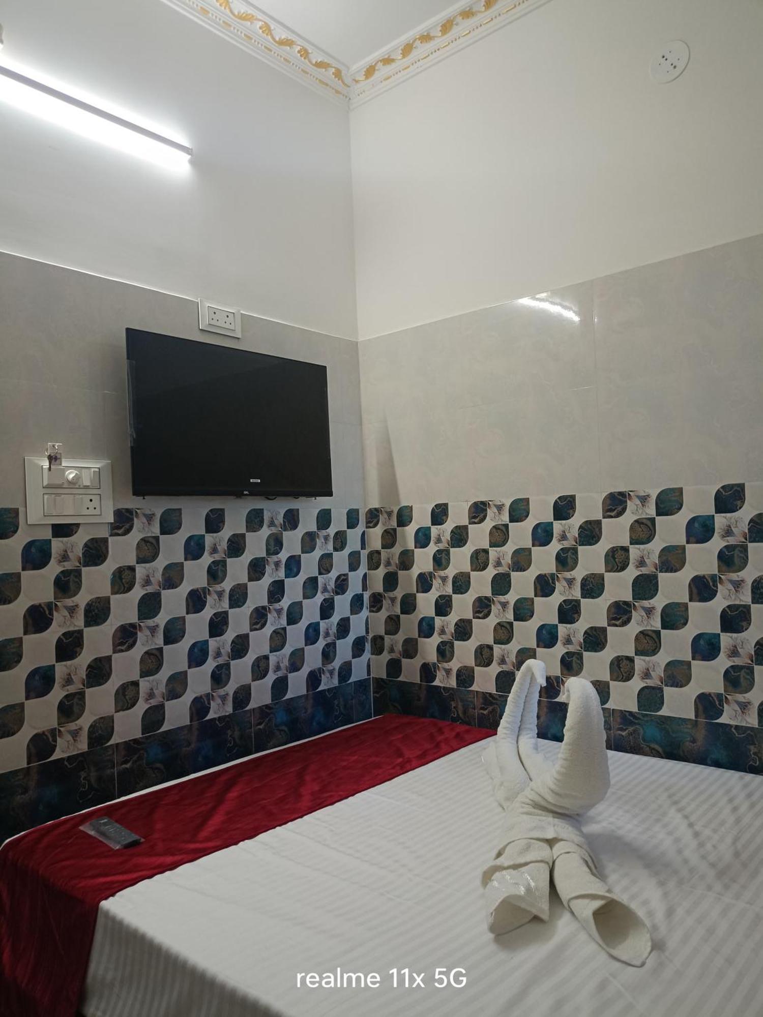 Trupti Residency Hotel 2*